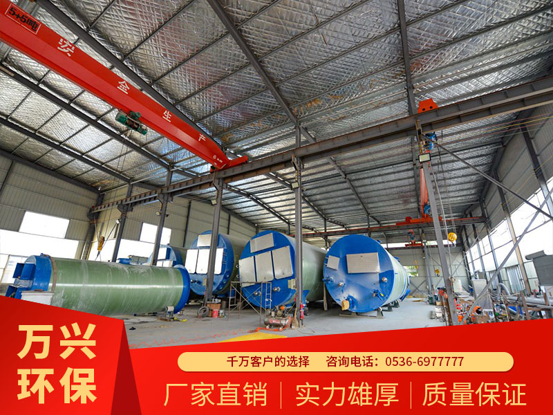 多臺一體化泵站生產(chǎn)完畢